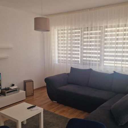 White Flat Apartment Bucureşti Exterior foto