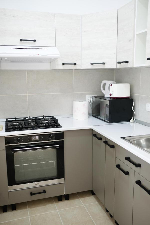 White Flat Apartment Bucureşti Exterior foto